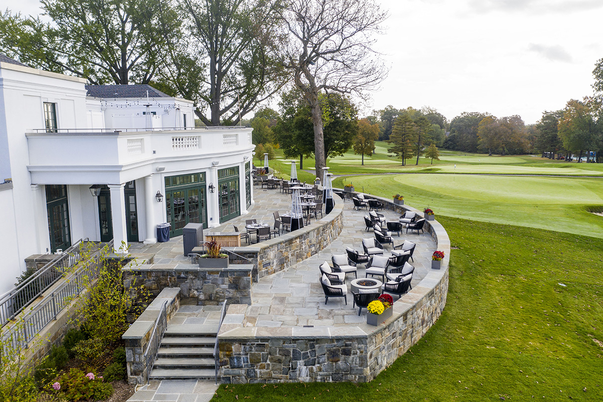 Siwanoy Country Club, outdoor patio aerial view